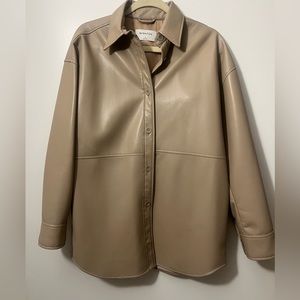 Aritzia Pelli Shirt Jacket Sand